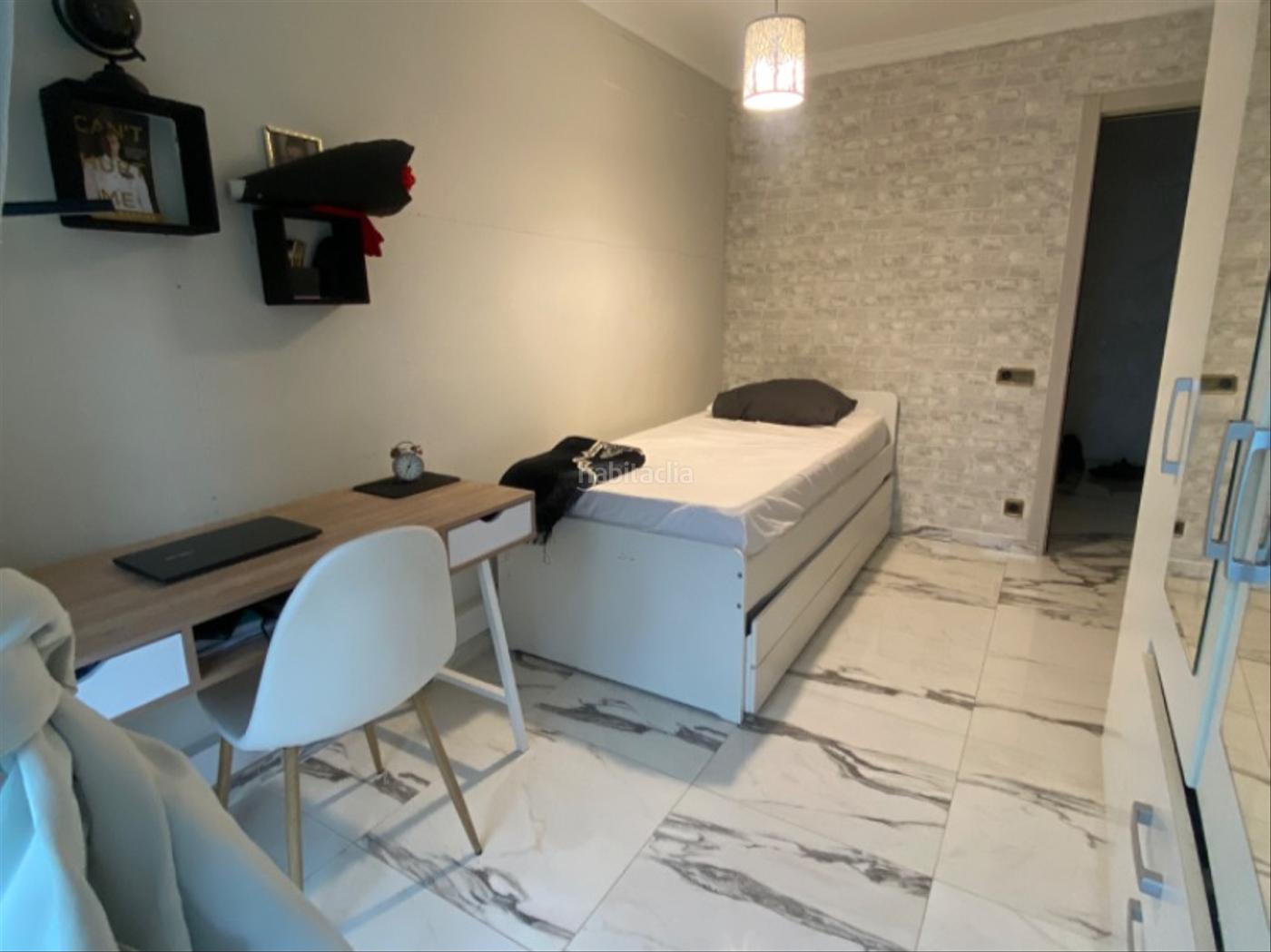 Magnfico piso en venta en Portlligat, Figueres  190.000 nego Figueres