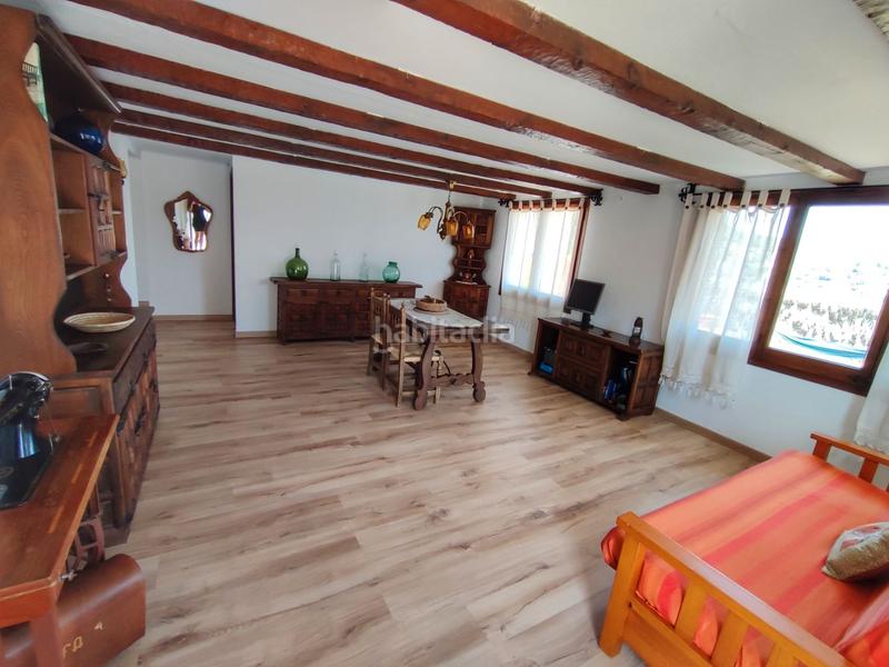 Foto 31a52a16-8711-4495-b485-23af00f2e00a. Casa a carrer del pi 2 a Vall-llobrega