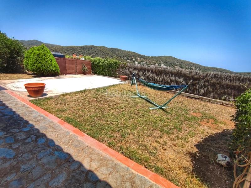 Foto f15ff774-023d-4f40-b03e-81afe5c434c8. Casa a carrer del pi 2 a Vall-llobrega