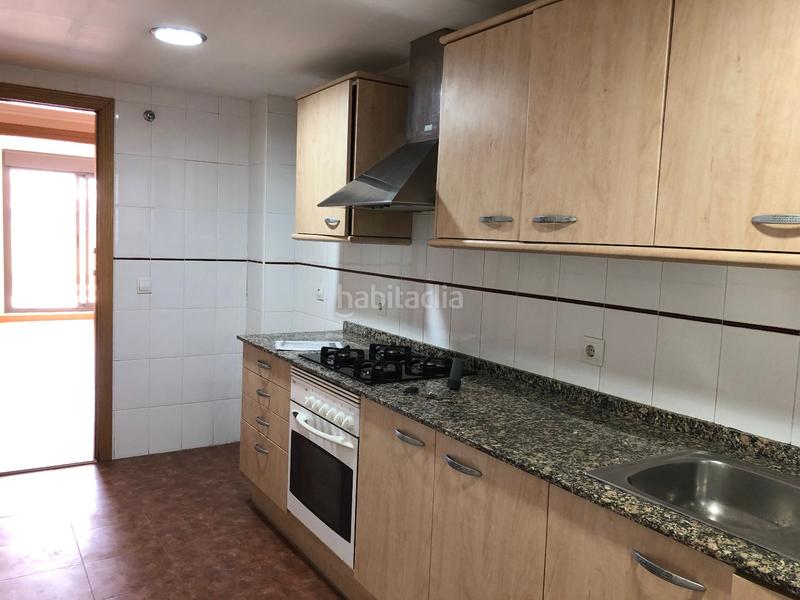 Foto 1993d219-cea5-42c2-accf-ccf8e99a62ba. Ático en espigol 25 fantástico ático en Valterna Paterna