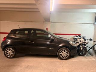 Rent Car parking in Calle verdi 92