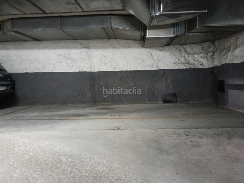 Foto caddb852-ae17-4023-a1ca-30113e7ef7f1. Parking coche en carrer del prat 8 en Havana Mataró