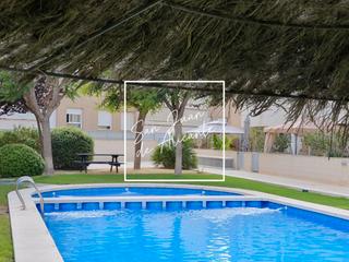 Rez-de-chaussée à Calle constancia de la mora 7. Bajo en venta en san juan de alicante. oportunidad única de adqu