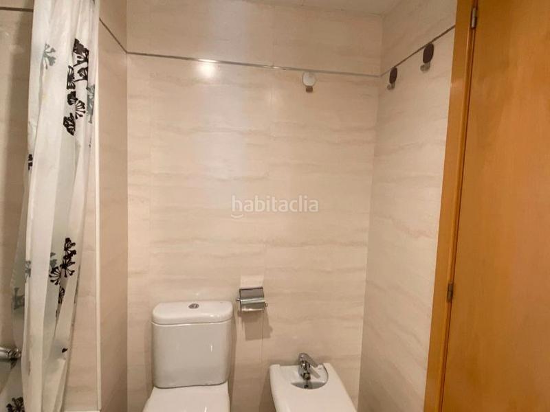 Foto 99a7be04-bf2b-4a45-8eec-d1b601f235b3. Piso en germans sant gabriel 4 piso y aparcamiento en venta en el centro en Valls