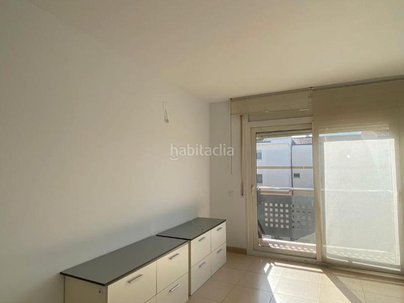 Foto 9ae66482-e5e0-4857-957c-6725f9c8c416. Piso en germans sant gabriel 4 piso y aparcamiento en venta en el centro en Valls