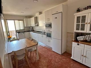 Miete Zweistöckige Wohnung in Plaza jaume balmes 1. Bienvenido al hogar de tus sueños!