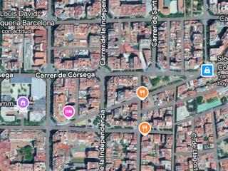 Piso en Freser 31. Piso exterior con balcón, 4 habitaciones y alta rentabilidad – o