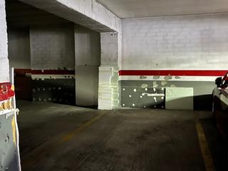 Location Parking voiture à Roca labrador 27. Céntrico