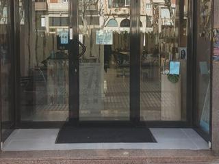 Traspàs Local Comercial a Pare fita 65. Peluquería en traspaso en la riera de arenys de mar