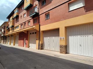 Apartament a Carrer del pallars 3. Venta de luminoso apartamento recién pintado y con excelente ubi
