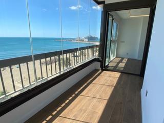 Piso en Paseo maritimo cuidad de melilla 19. Espectaculares vistas al mar malagueta