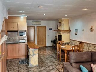 Miete Reihenhaus in Carrer de sant gregori 38. Casa caloret