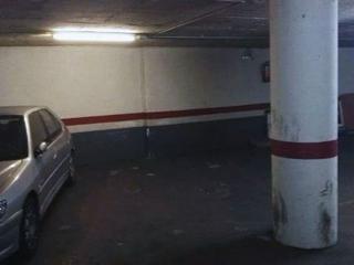 Rent Car parking in Alio 9. Plaza garaje en alquiler coche mediano