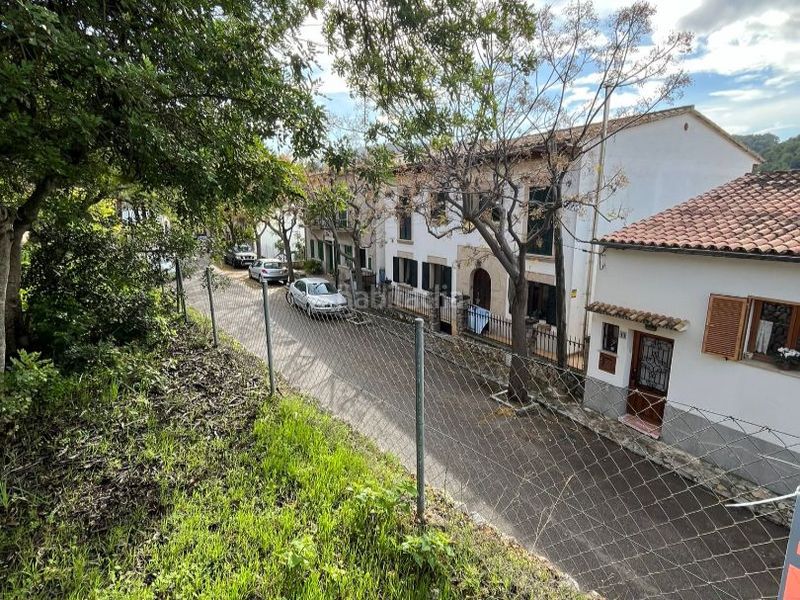 Foto 4387bee2-3d4b-4efb-b7b5-7a8a27723d6d. Residential plot in calle llorenç villalonga 8 in Esporles