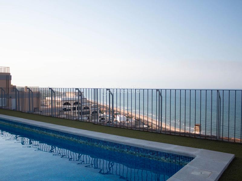 Foto f06dc65f-39a1-474a-8d66-0fad76f0b85e. Miete reihenhaus in carrer azahar 14 in El Faro Cullera