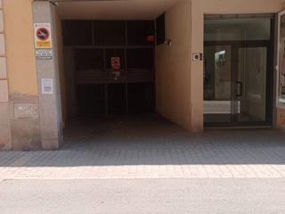 Lloguer Aparcament cotxe a Escolapis 9. Parking en pleno centro de vilanova i la geltrú