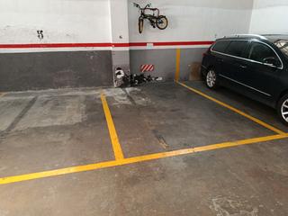 Autoparkplatz in Padilla 307. Se vende / alquila plaza de coche