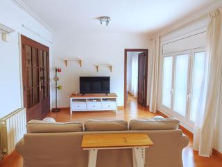 Appartement à Sardenya 553. Luminoso y amplio piso reformado de 102 m² con ascensor en campo