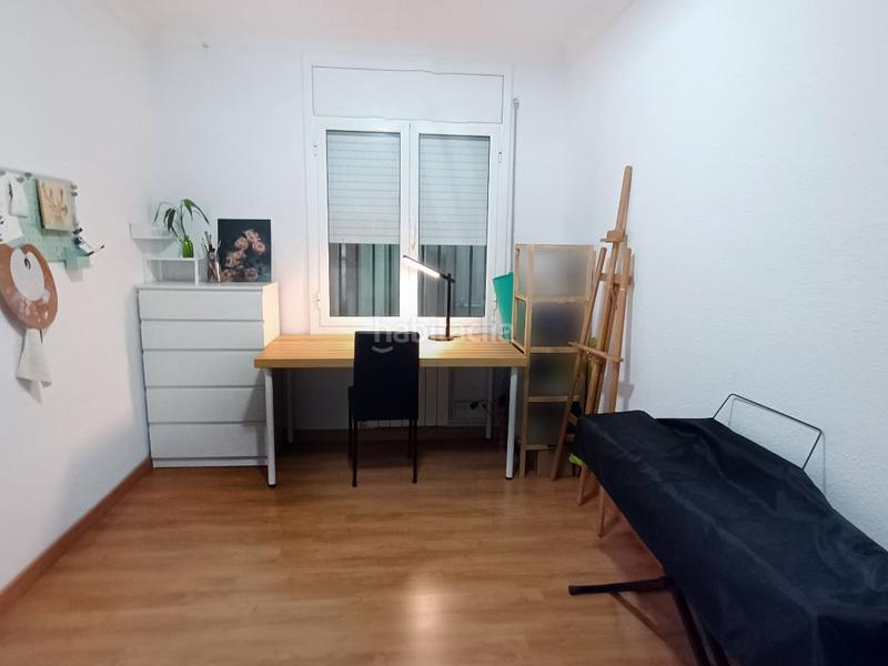 Foto 739d2c42-21bb-4e07-954f-18766714a780. Piso en sardenya 553 se vende piso de 96 m² en la zona del campo del europa (gràcia) en Barcelona