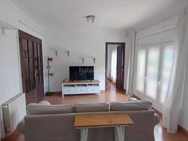 Foto fcc0b8b9-3464-433d-8004-54f9b4c19760. Piso en sardenya 553 se vende piso de 96 m² en la zona del campo del europa (gràcia) en Barcelona