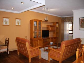 Location Appartement à Avenida cantabria 7. Alquiler en el tenis de laredo