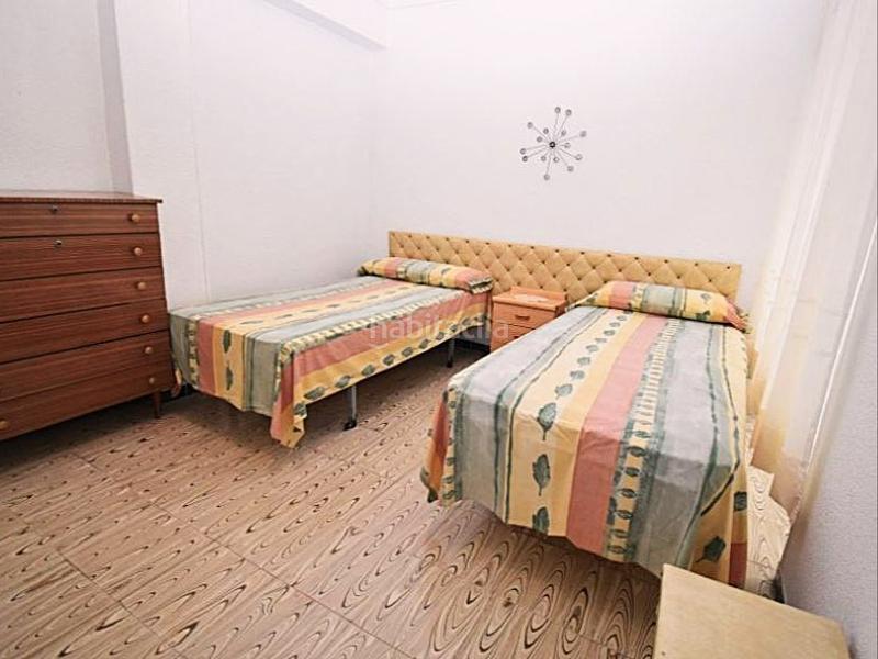 Foto f3e1c0a4-51f7-450d-b097-ea9307f36363. Piso en calle caridad 12 tu próximo hogar al lado del mar - Playa Levante en Santa Pola