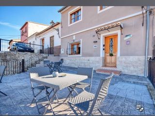 Casa pareada en Carrer menor costa 39. Venta casa