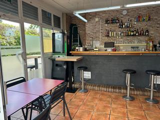Traspaso Local Comercial en Carmen amaya  30. Negocio en traspaso solo 15000€