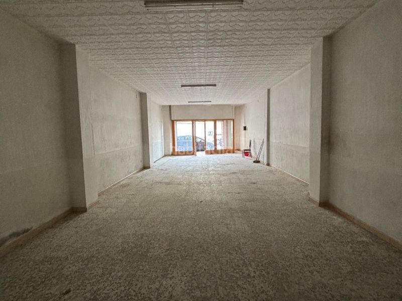 Foto e1081bd0-0dc5-4f52-b4c9-85b802e12af1. Rent business premise in sant lluis 72 in Balaguer