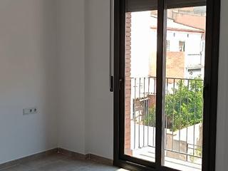 Piso en Carrer de santa margarida 25. Bonito piso seminuevo, funcional, luminoso a 30 minutos de barce