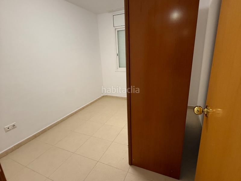 Foto 15b32849-fca4-4632-bedd-0bfa39dacd9f. Piso en via augusta 15 piso en ubicación excelente con piscina y parking en Cambrils