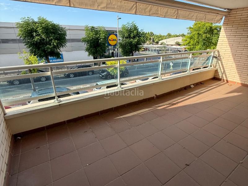 Foto e1083cd7-2035-46c3-abe5-597dc1184656. Piso en via augusta 15 piso en ubicación excelente con piscina y parking en Cambrils