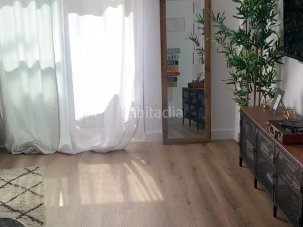 Foto 7407f3c2-f93f-4d6b-b66d-ab0382467745. Alquiler piso en calle santa rita 2 acogedor y luminoso piso en Conil de la Frontera