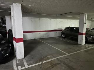 Aparcament cotxe a Conde de ibarra  3. Plaza de garaje en sevilla centro