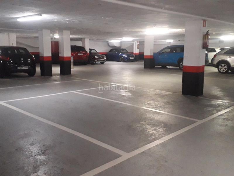 Foto 5348227b-b2bc-451f-a12d-c19d1eba8fd1. Alquiler parking coche en sant gervasi de cassoles 100 alquilo plaza grande con buen acceso en Barcelona