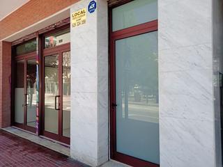 Business premise in Plaça de sant lluís de gonzaga 15. Local