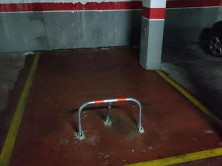 Miete Autoparkplatz in Ancianitat 92. Plaza de parking para coche en ancianitat, 92
