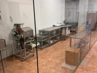 Lloguer Local Comercial a Montilivi 5. Obrador compartit a girona