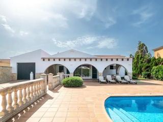 Affitto Chalet in Carrer de sa cigonya 349b. Alquiler temporada no turistico en cales piques