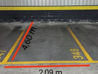Aparcament cotxe a Avenida severo ochoa  95. Venta parquing