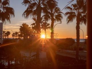 Rent Flat in Calle islas canarias 13. Estupenda vivienda en vera playa