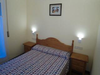 Location Appartement à Av. catalunya 45. Se alquila piso de 3 habitaciones con ascensor.