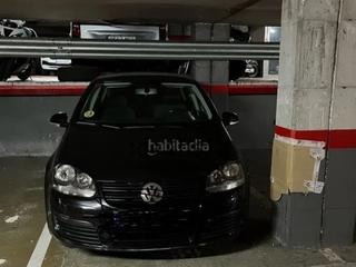 Lloguer Aparcament cotxe a Calle picasso 48. Plaza para coche grande, 10 m?, , cubierta, con ascensor, puerta