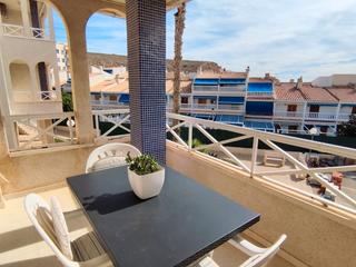Pis a Calle málaga 1. Vivienda con piscina y parking