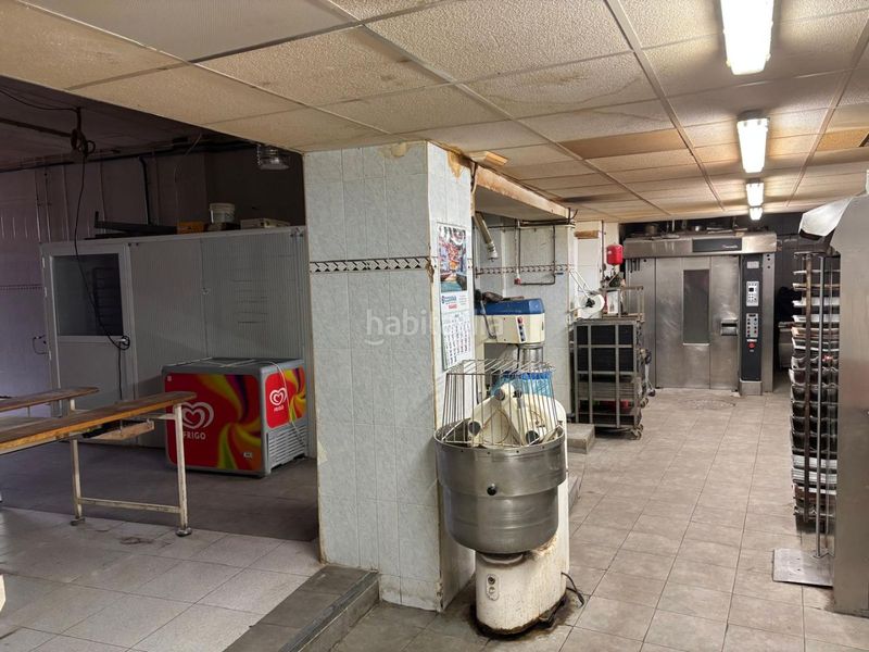 Foto d8e2caaf-4806-45e9-8897-f9fc64f4bda5. Lloguer local comercial a los santos de la piedra 22 a Muro de Alcoy
