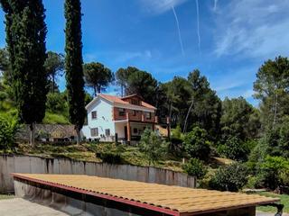 Maison à C-37z 14. Casa rodeada de naturaleza a tan solo 20 minutos de manresa y a