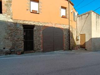 Lloguer Casa aparellada a Torroella 7. Casa rústica