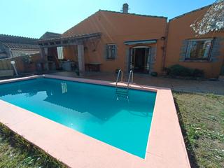 Location Maison jumelée à Torroella 7. Casa rústica amb piscina