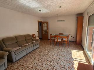 Etagenwohnung in Can batllori 10. Piso en venta en viladecans 4 habitaciones