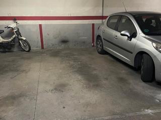 Posto auto in Castellar 430. Plaza de parking de 2,20 x 4,85